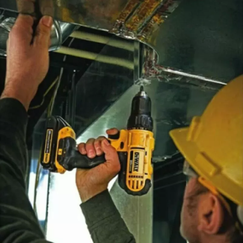 🔥 DEWALT 18V Li-Ion Cordless Combo Kit(28-TOOL)