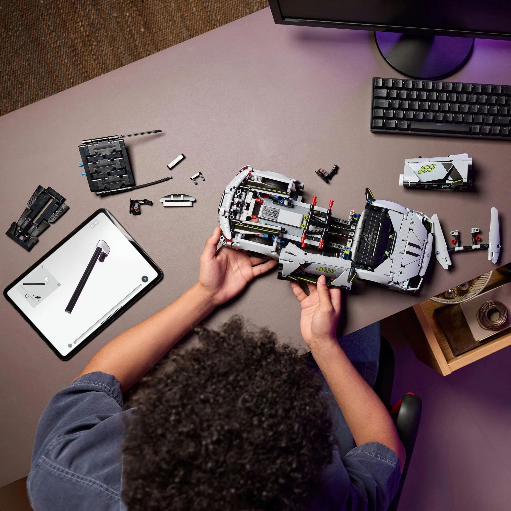 LEGO Technic – Lamborghini Revuelto Super Sports Car